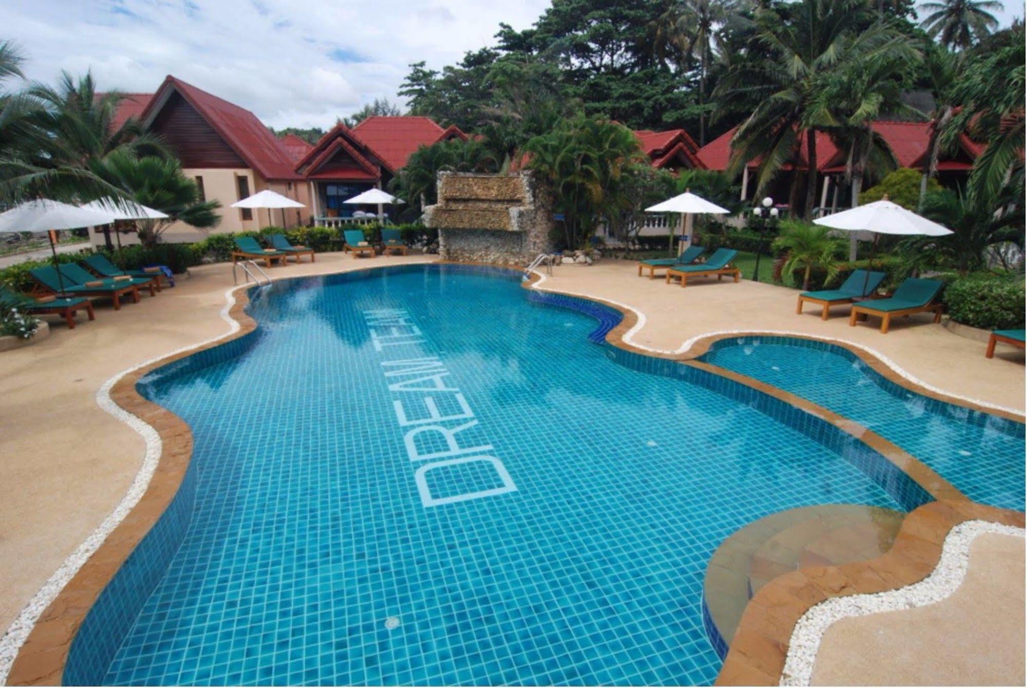 Dream Team Beach Resort Koh Lanta Bagian luar foto