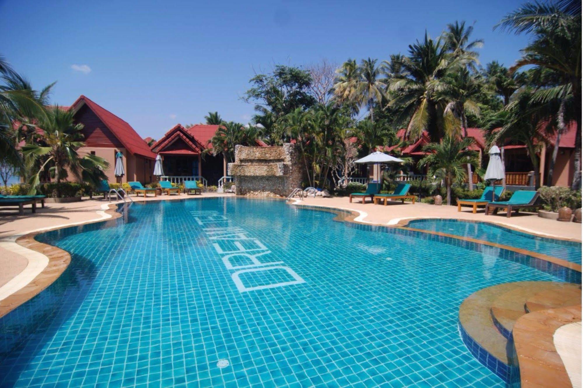 Dream Team Beach Resort Koh Lanta Bagian luar foto